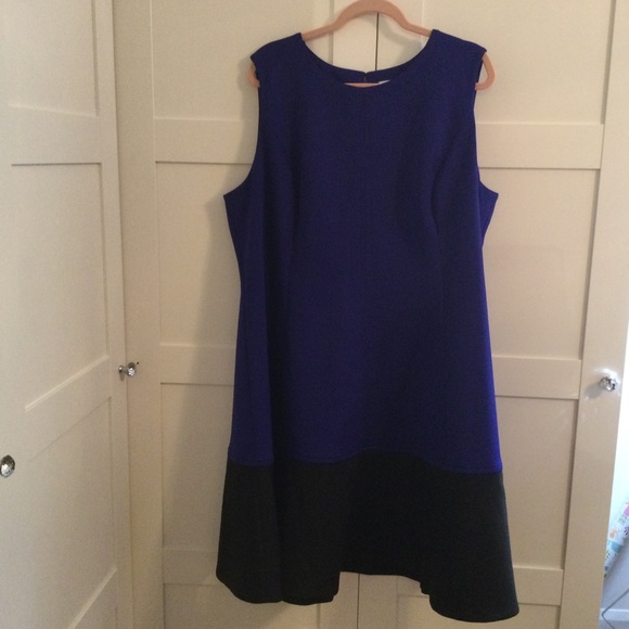 Calvin Klein Dress - Picture 5 of 8